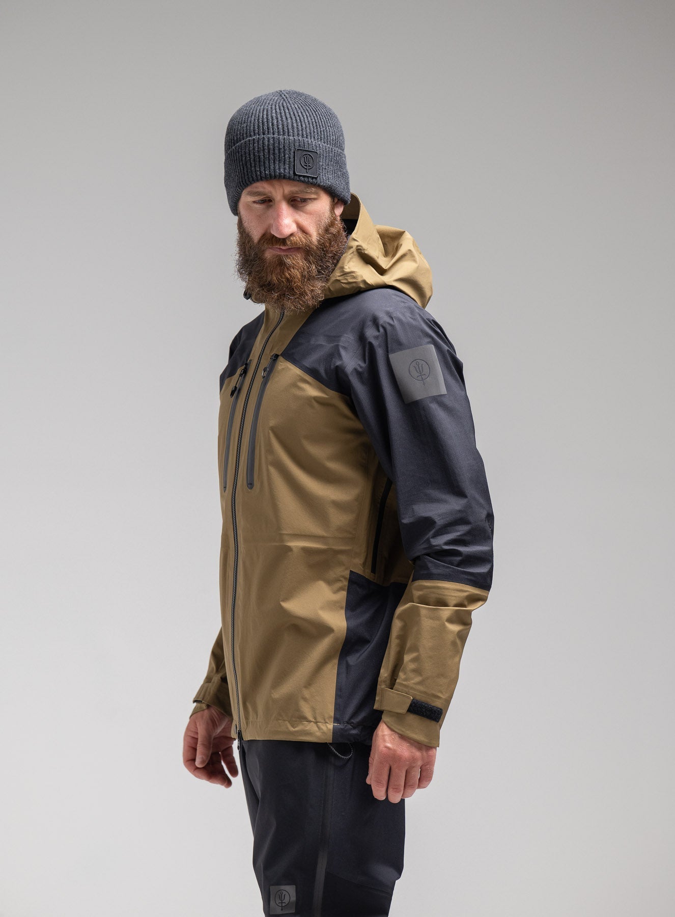 MOUNTAIN PRO WATERPROOF JACKET