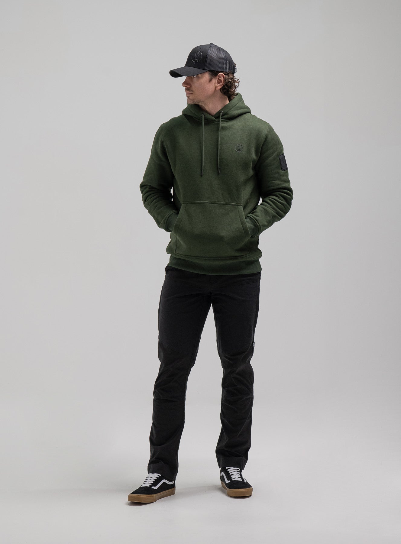 INSIGNIA HOODIE